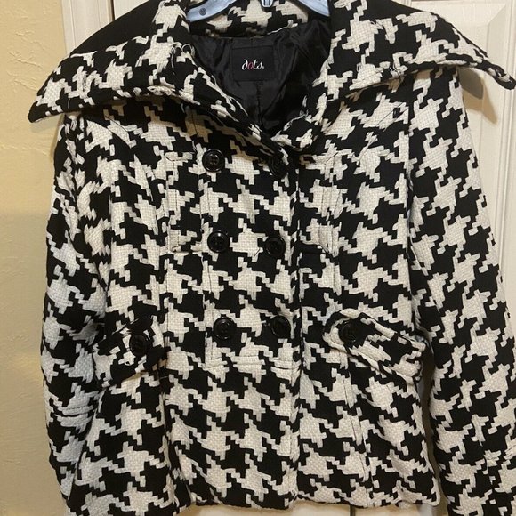 Dots Brand Coat Black and White, Size Women's Medium (NWOT/Great Condition!) - Picture 1 of 7